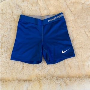 Nike pro shorts 5” in royal blue